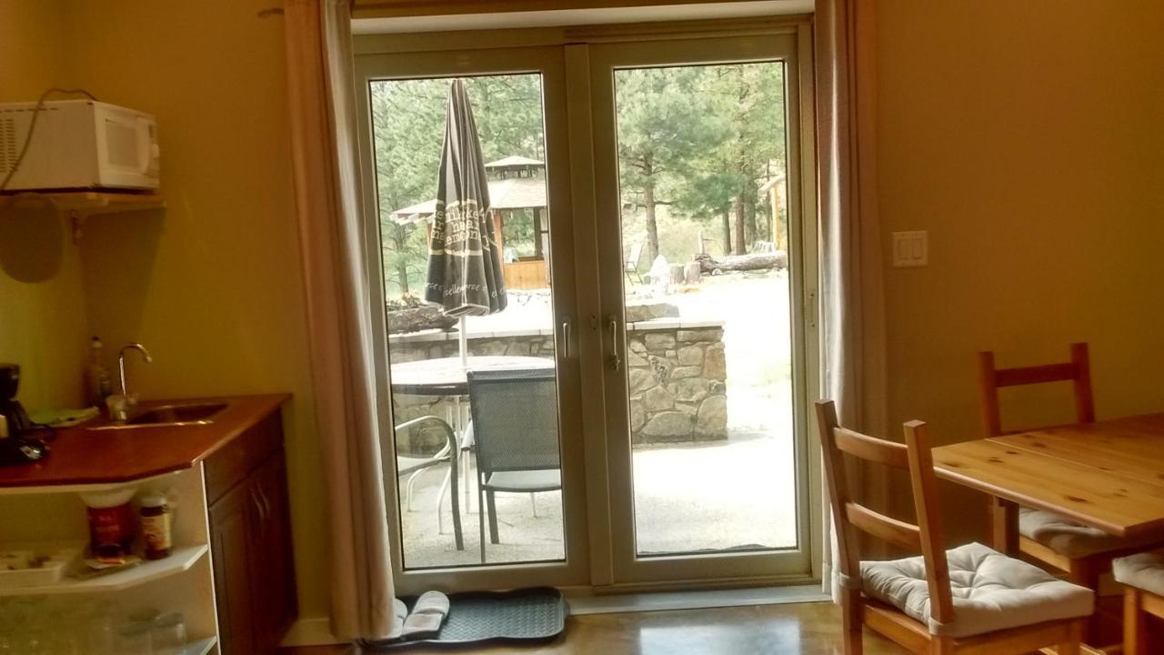 Baergnaescht B&B Osoyoos Εξωτερικό φωτογραφία